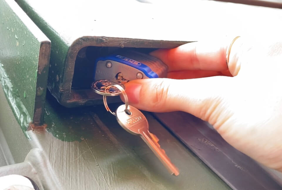 open cleveland fare box lock