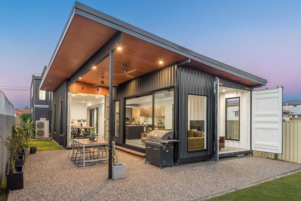 5 UK Luxury Shipping Container Staycations | Cleveland Containers